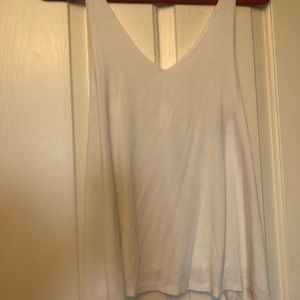 Split back whit tank top